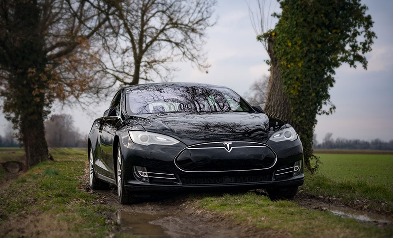 recensione_tesla_models_p90d