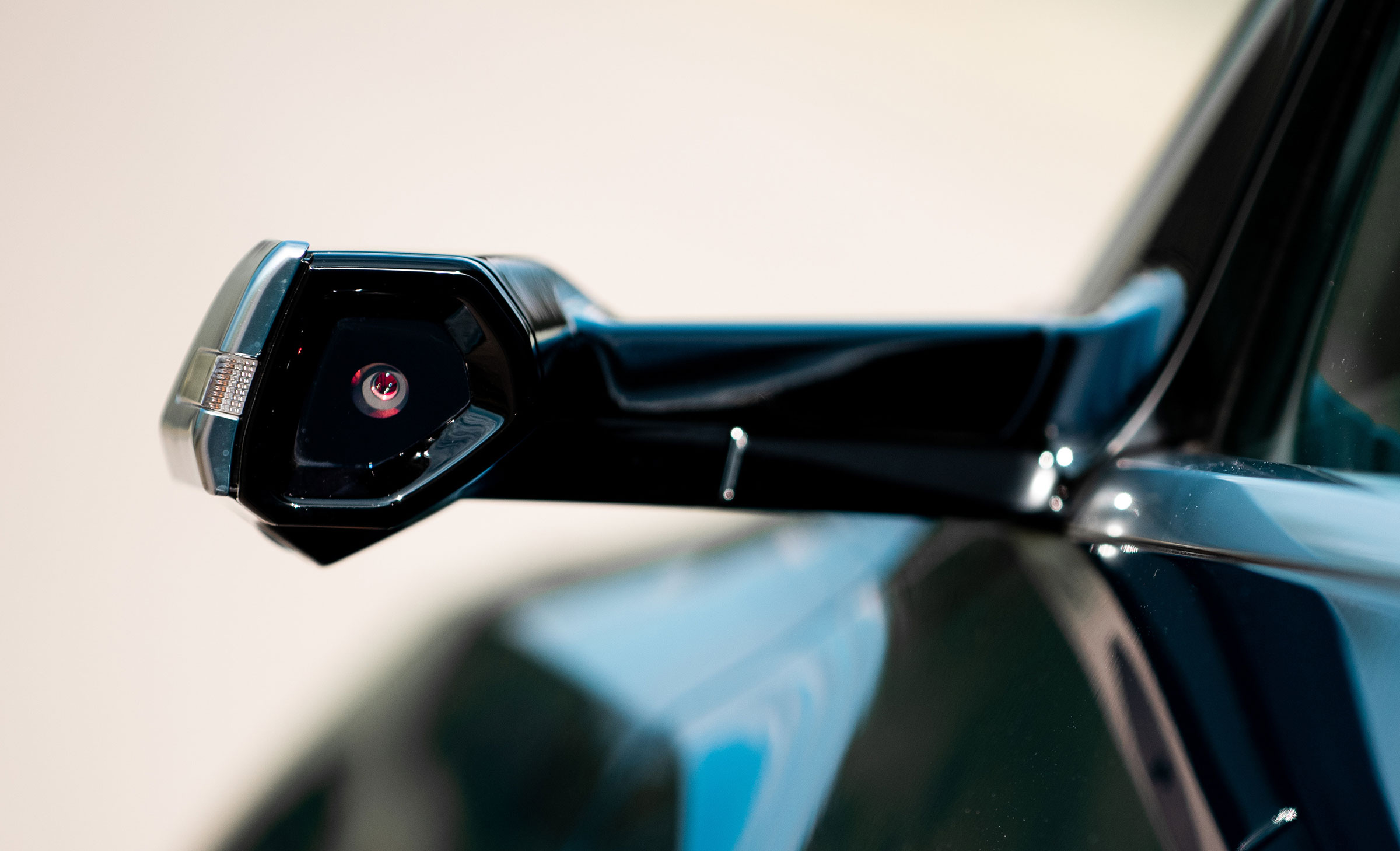 Audi E-Tron, la telecamera sostituisce gli specchi retrovisori