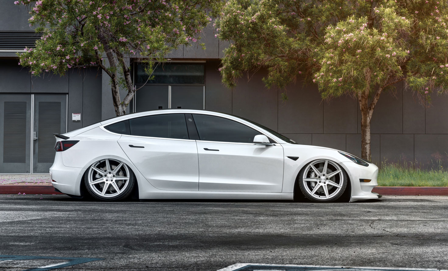 Ferrada Wheels Tesla Model 3