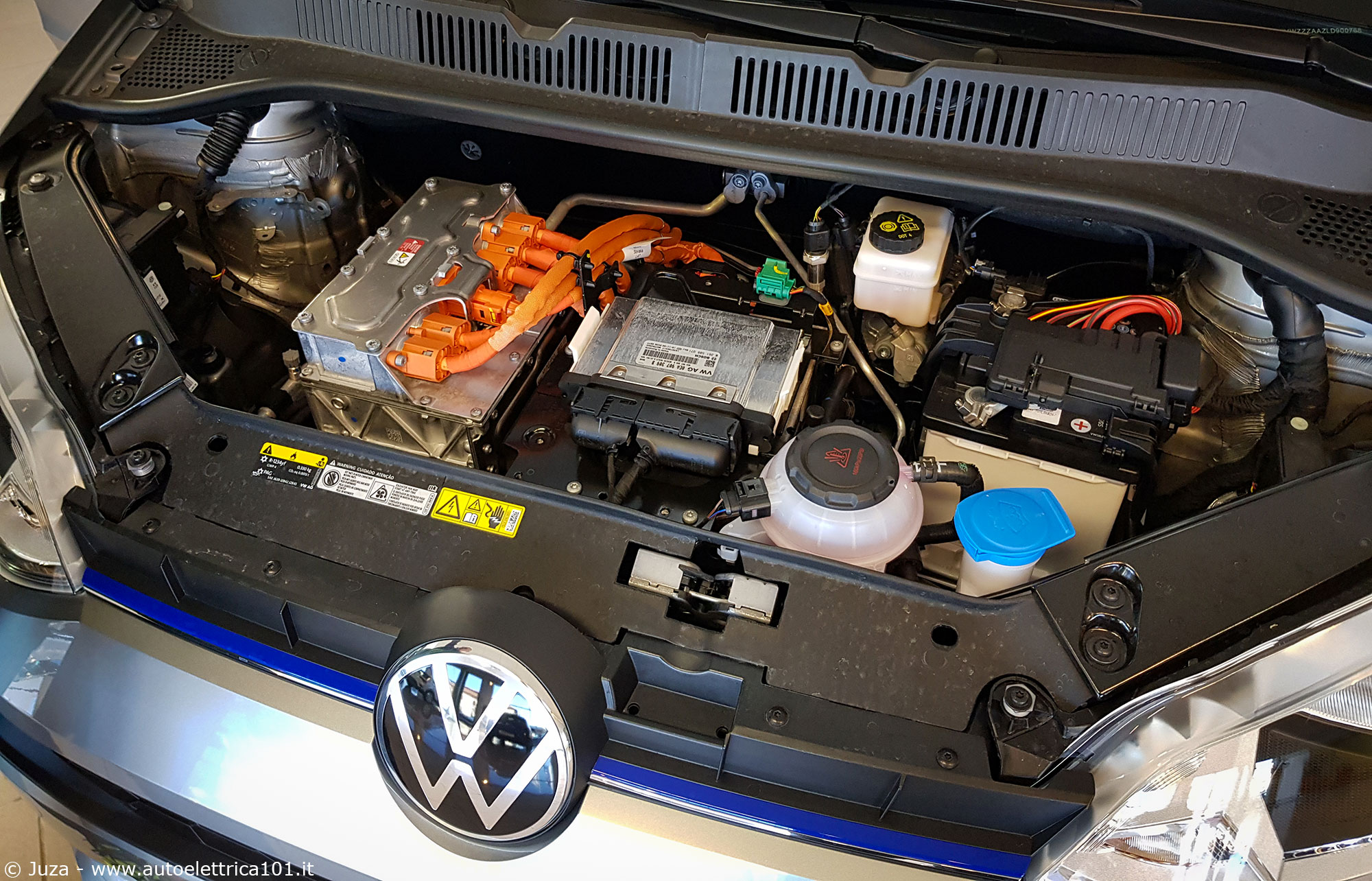 Volkswagen e-up 2020, sotto al cofano