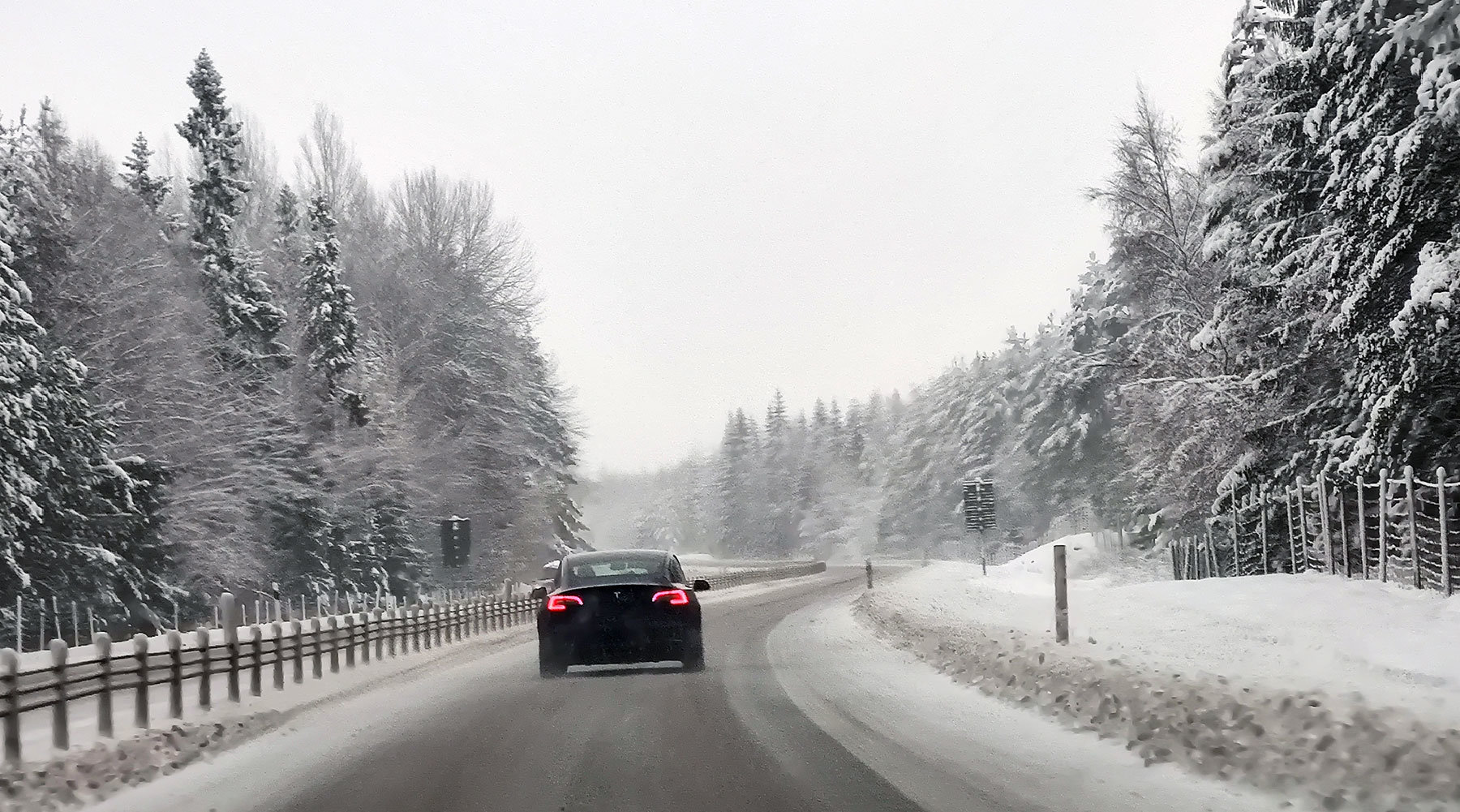 In Svezia con la Tesla Model 3