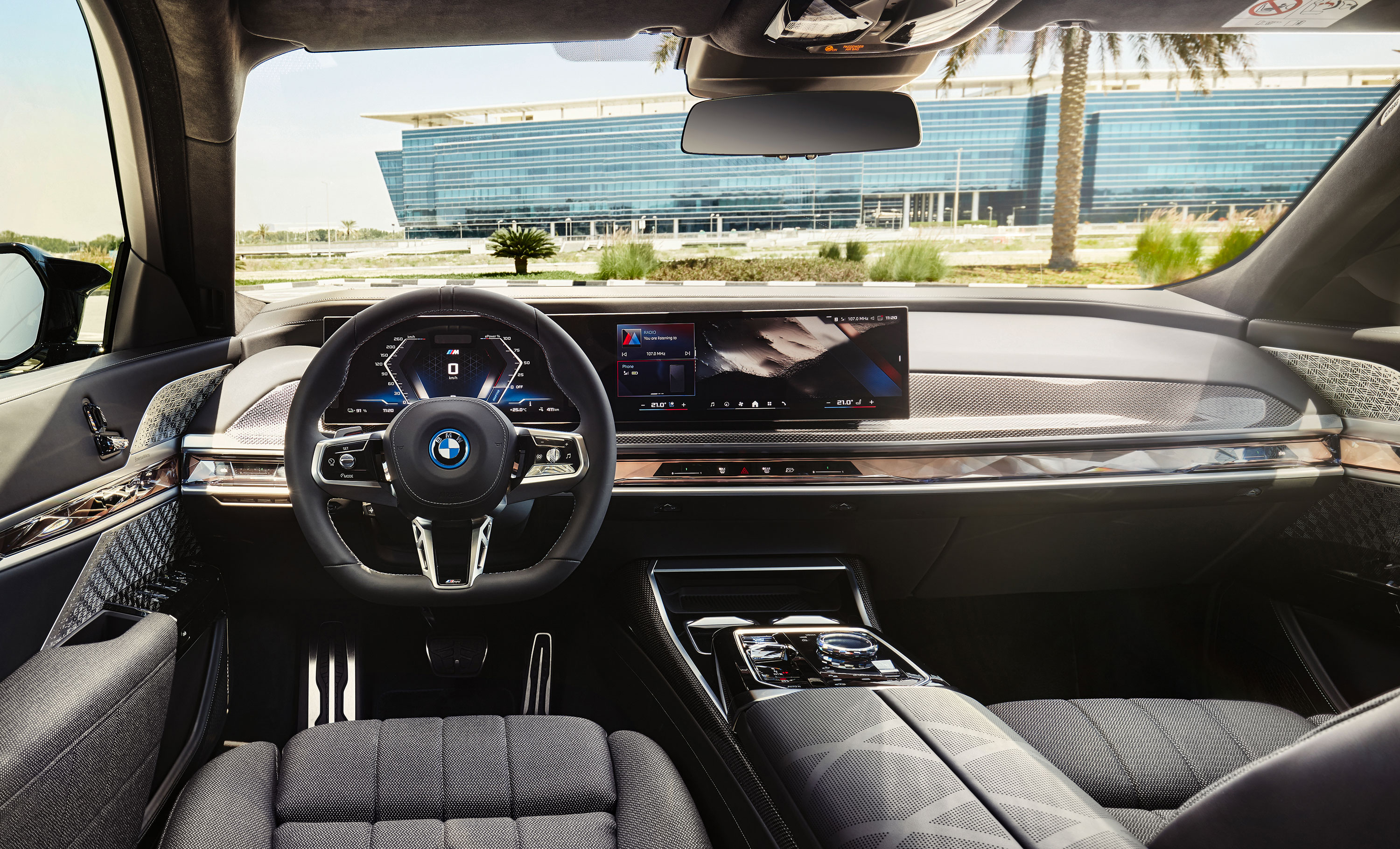 BMW i7, interni