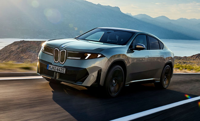 BMW iX4