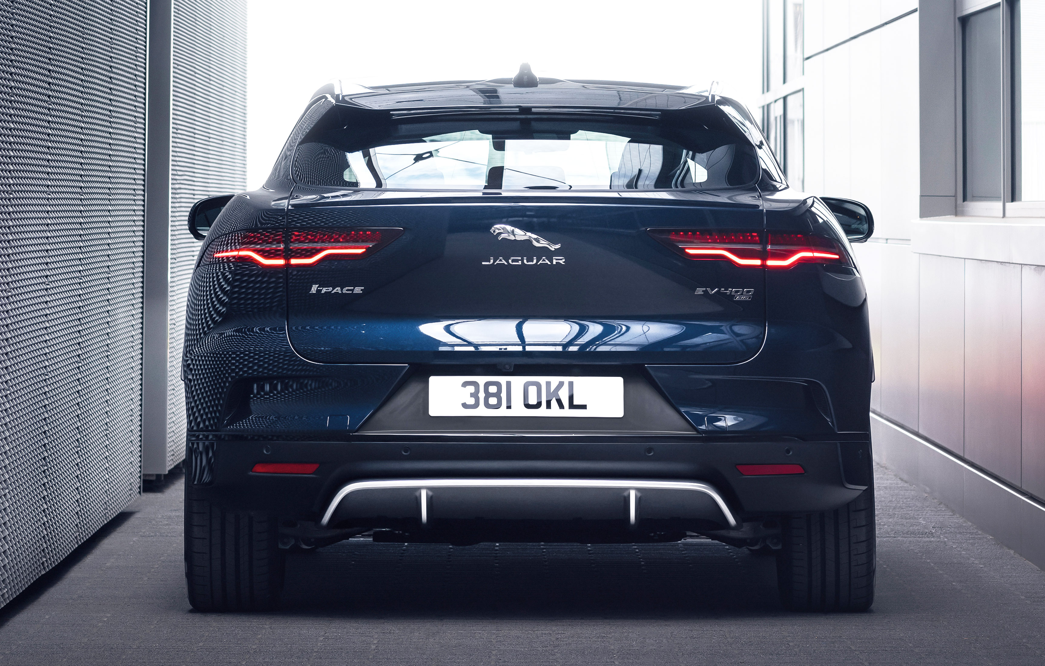 Jaguar I-Pace 2021, vista posteriore