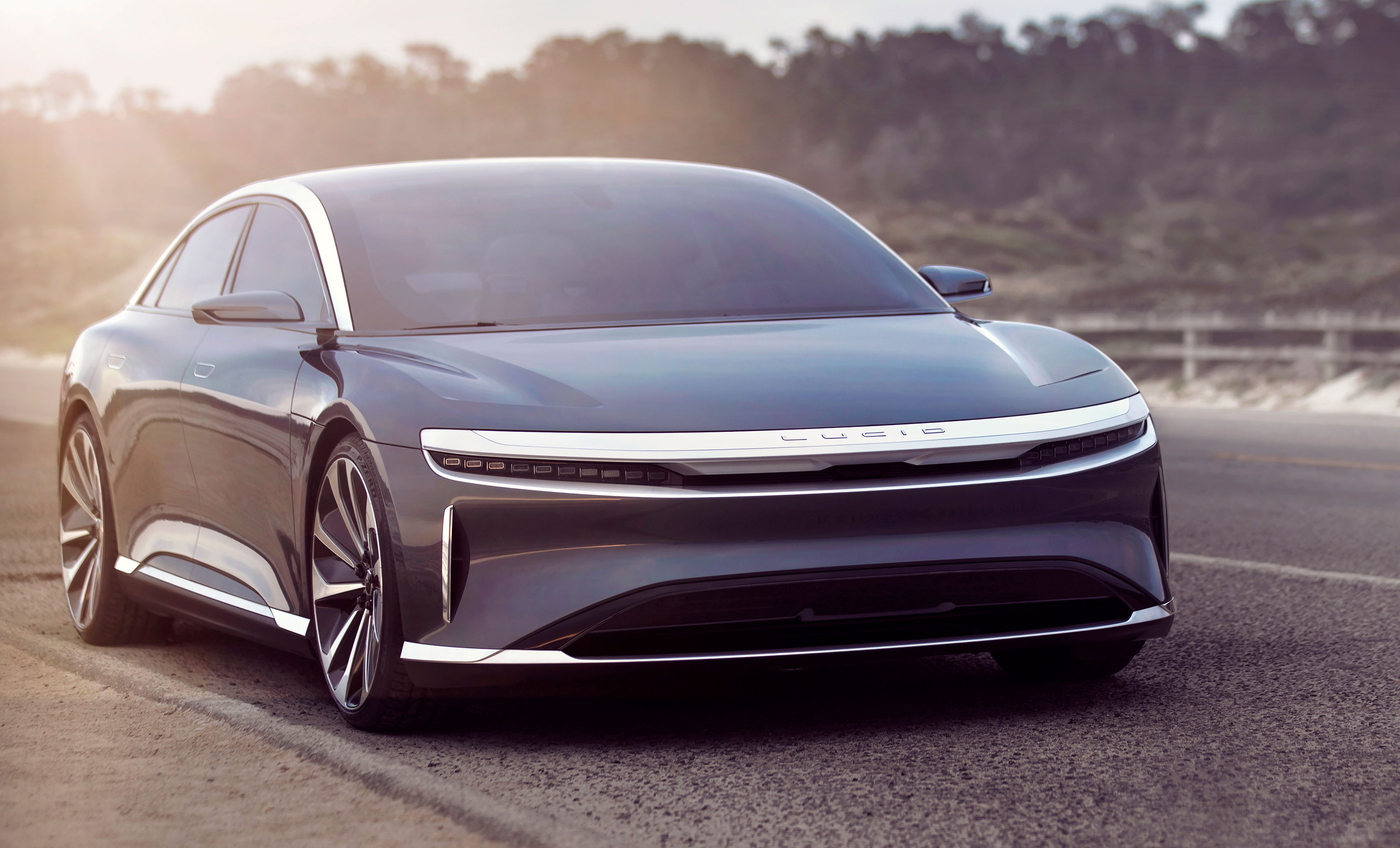 Lucid Air, vista frontale