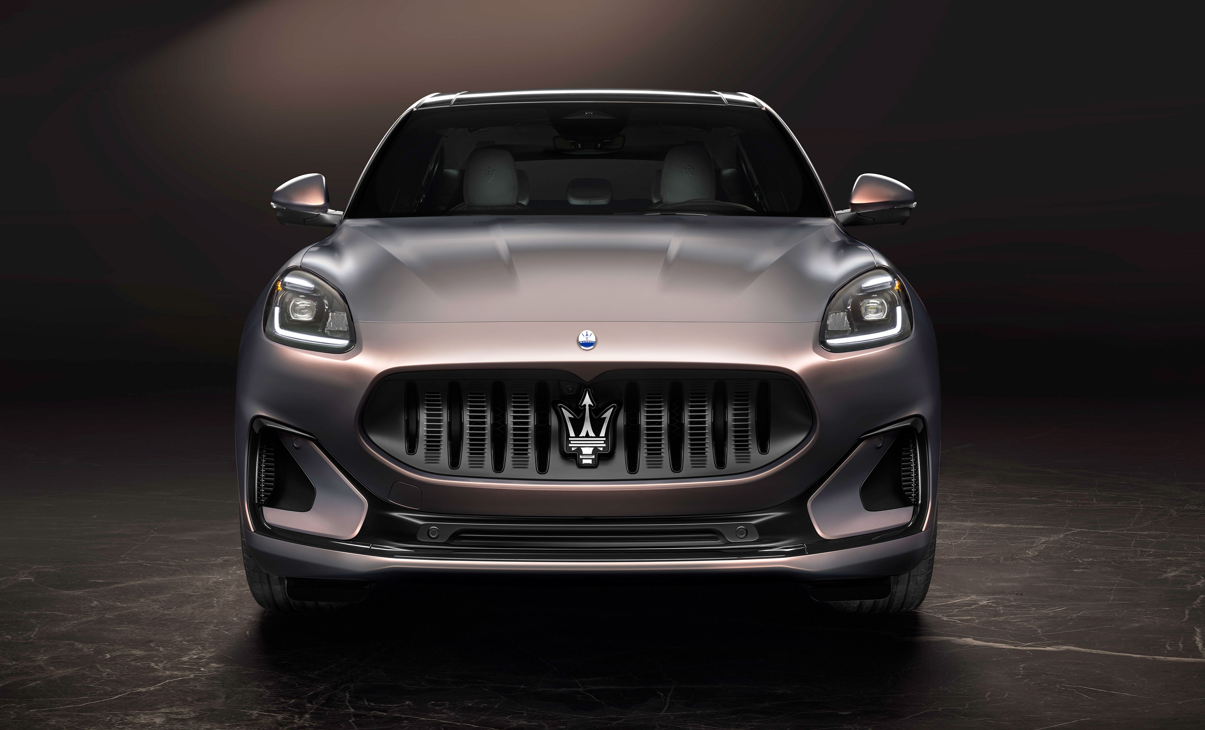 Maserati Grecale Folgore, vista frontale