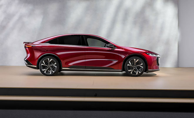 Mazda 6e