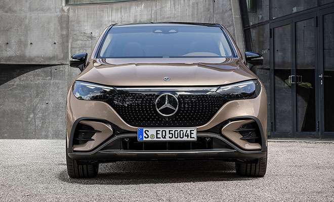 Mercedes EQE SUV