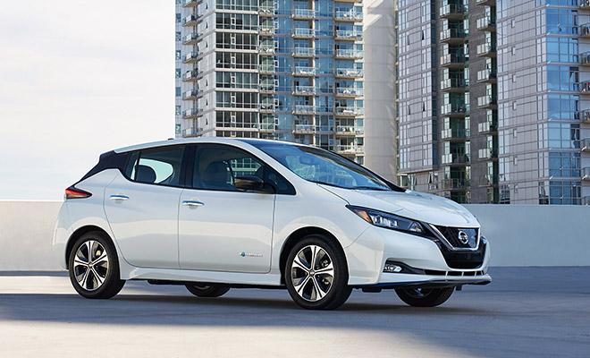 Nissan Leaf, laterale