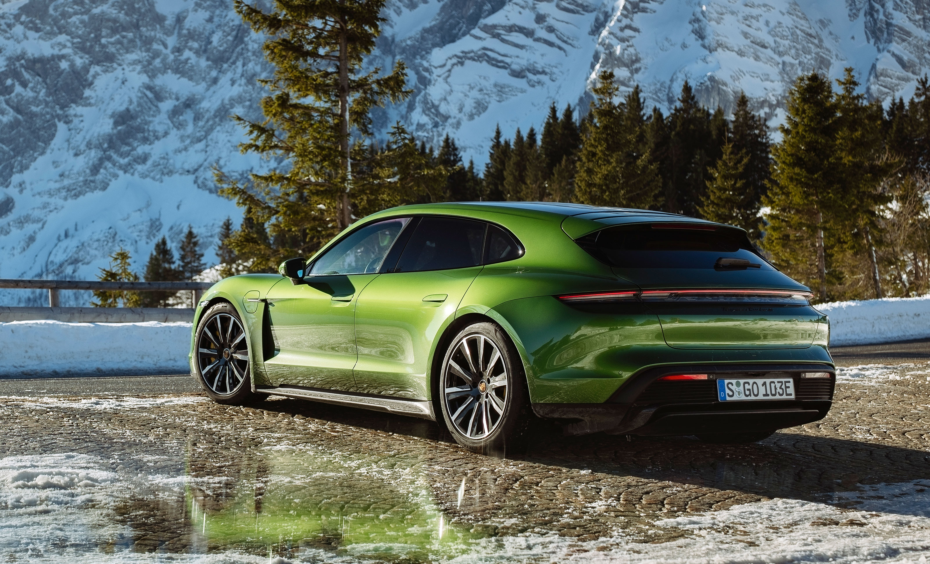 Porsche Taycan Sport Turismo