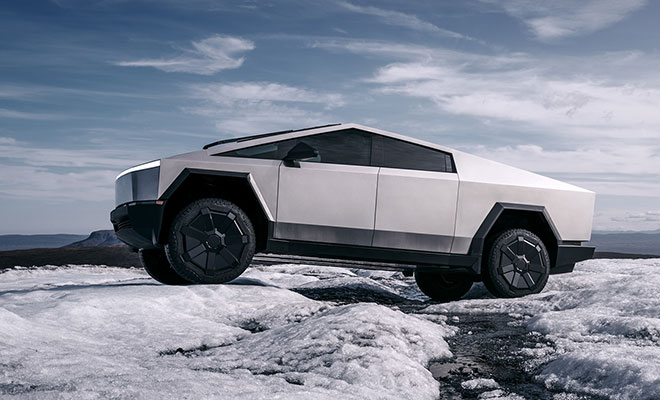 Tesla Cybertruck All Wheel Drive