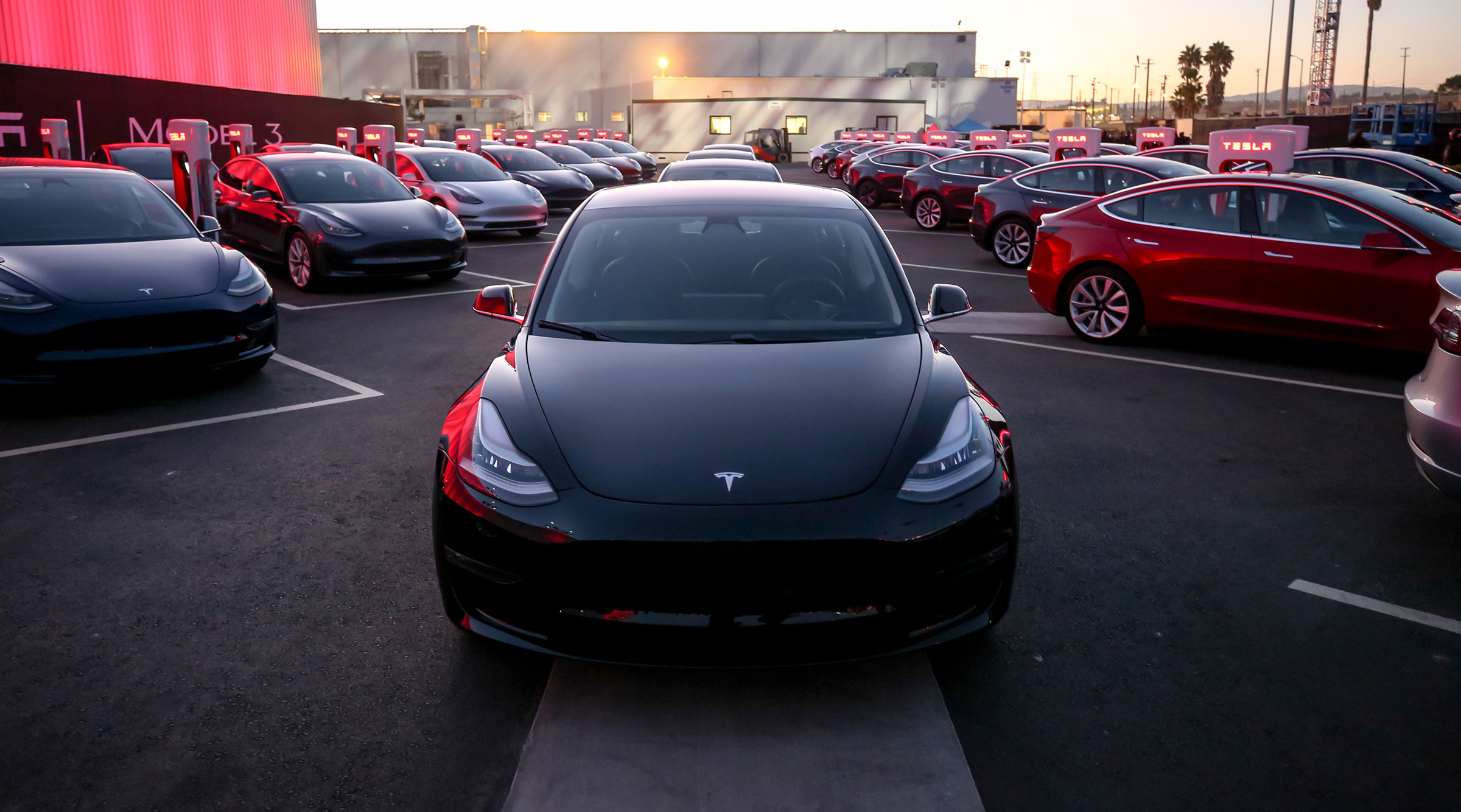 Tesla Model 3, vista frontale