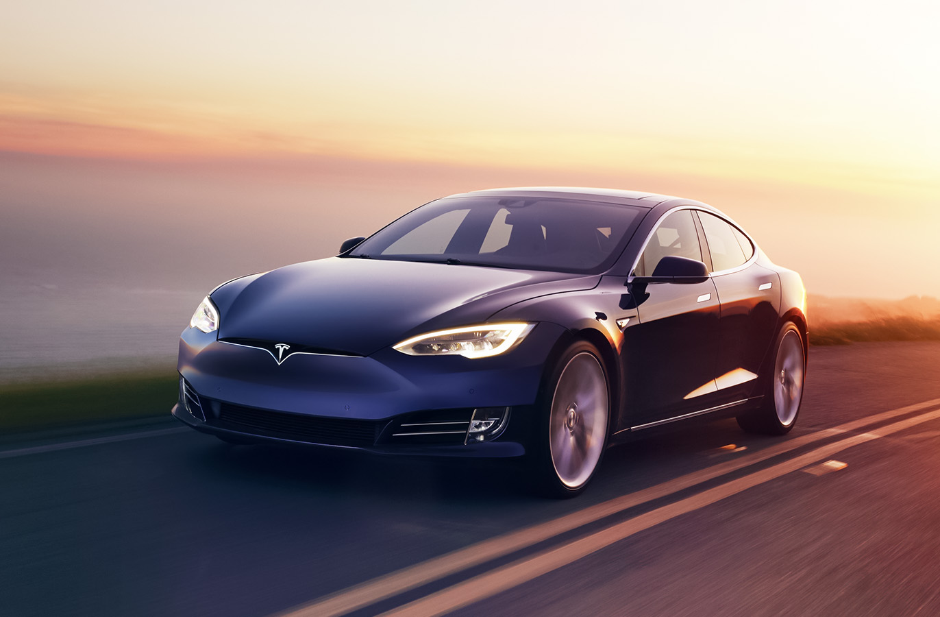 Tesla Model S, vista frontale