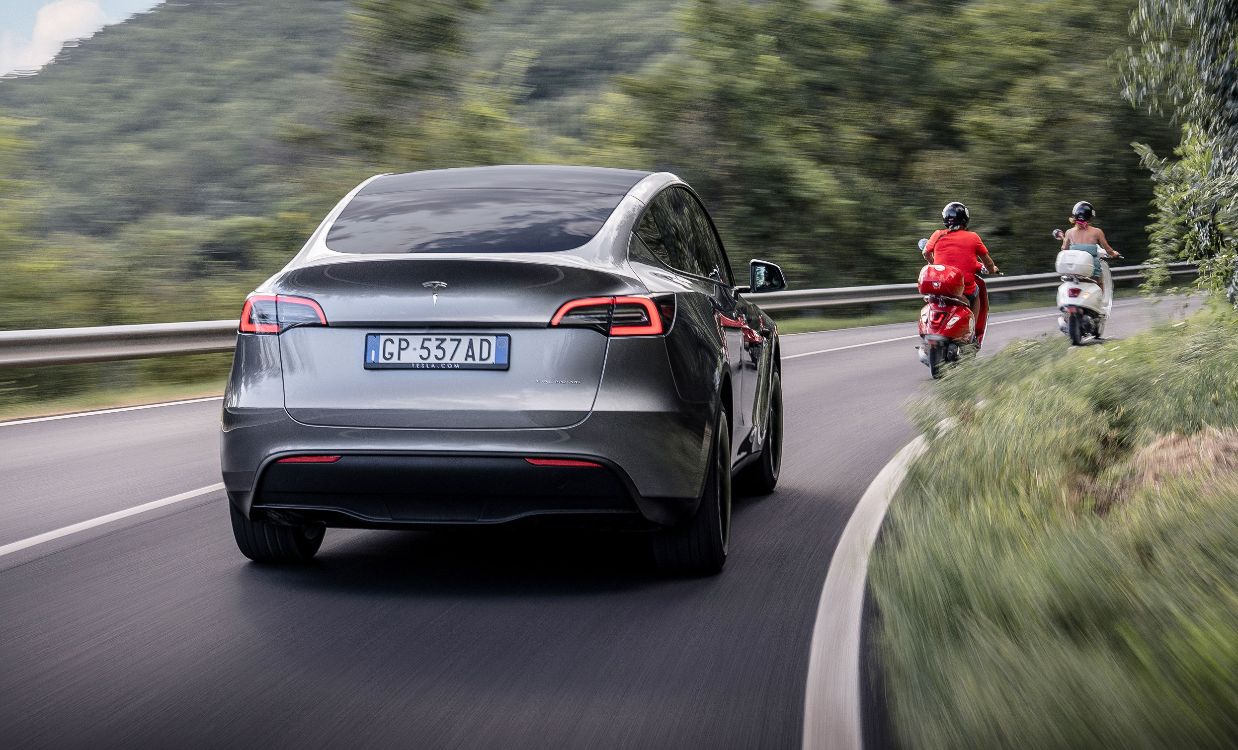 Tesla Model Y, vista posteriore