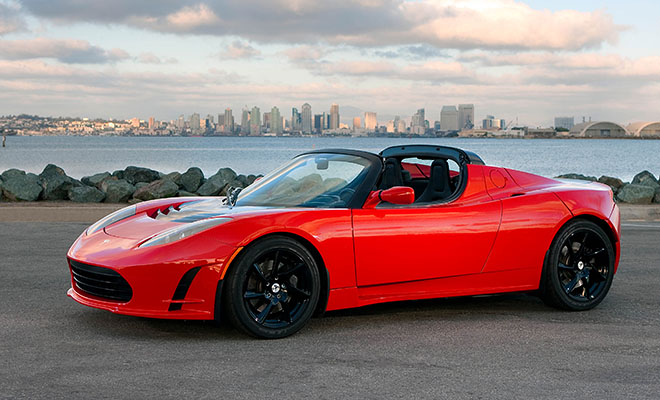 Tesla Roadster 2.5, laterale